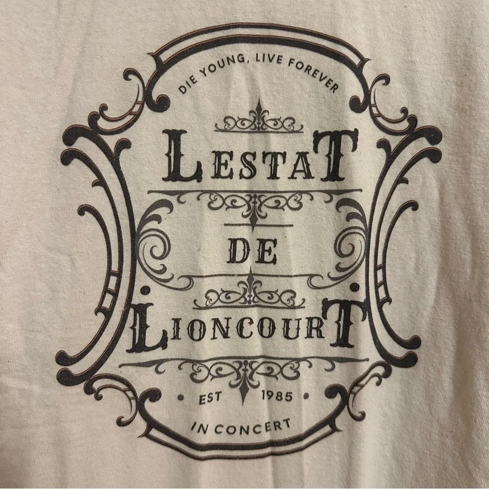 Vampire Lestat in Concert Shirt - Lestat de Lioncourt Design - Picture 2 of 4